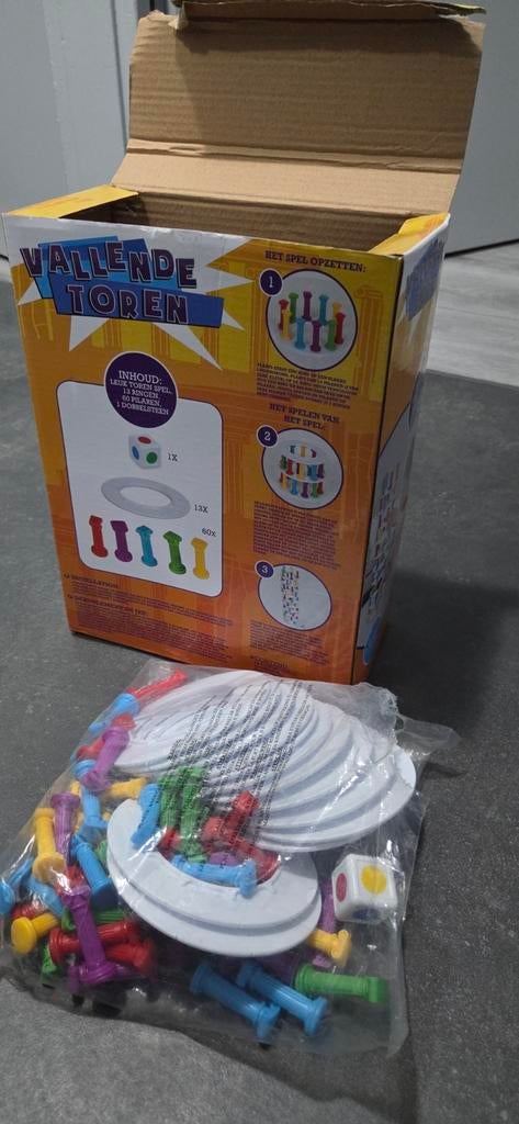 Vallende Toren spel - Leuk voor het hele gezin!, Ophalen of Verzenden, Gebruikt, Jongen of Meisje