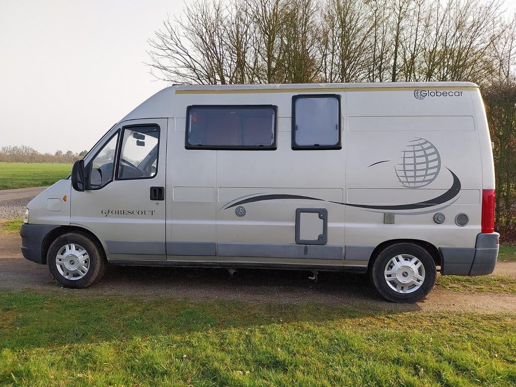 Te koop Fiat Ducato camperbus  Globecar, Particulier, Tot en met 2, Buscamper of Camperbus