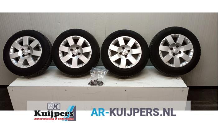 Sportvelgenset + banden van een Citroen C3, Auto-onderdelen, Banden en Velgen, Gebruikt, -, -, -