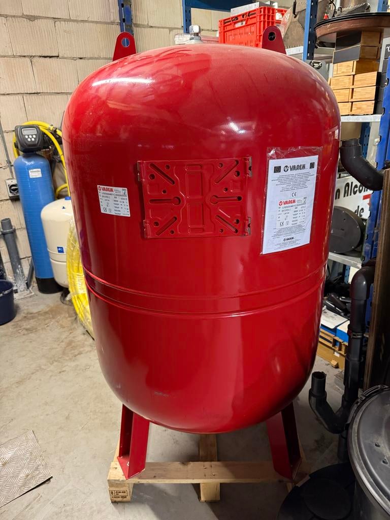 Varem Expansievat Hydrofoorketel - 500 liter - Nieuw, Gebruikt, Overige typen, Ophalen of Verzenden, 60 tot 150 cm