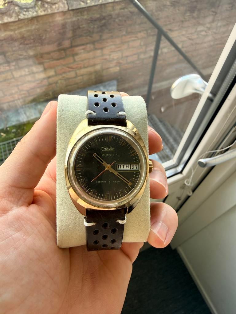 Slava, Ophalen of Verzenden, Zo goed als nieuw, Leer, Overige merken