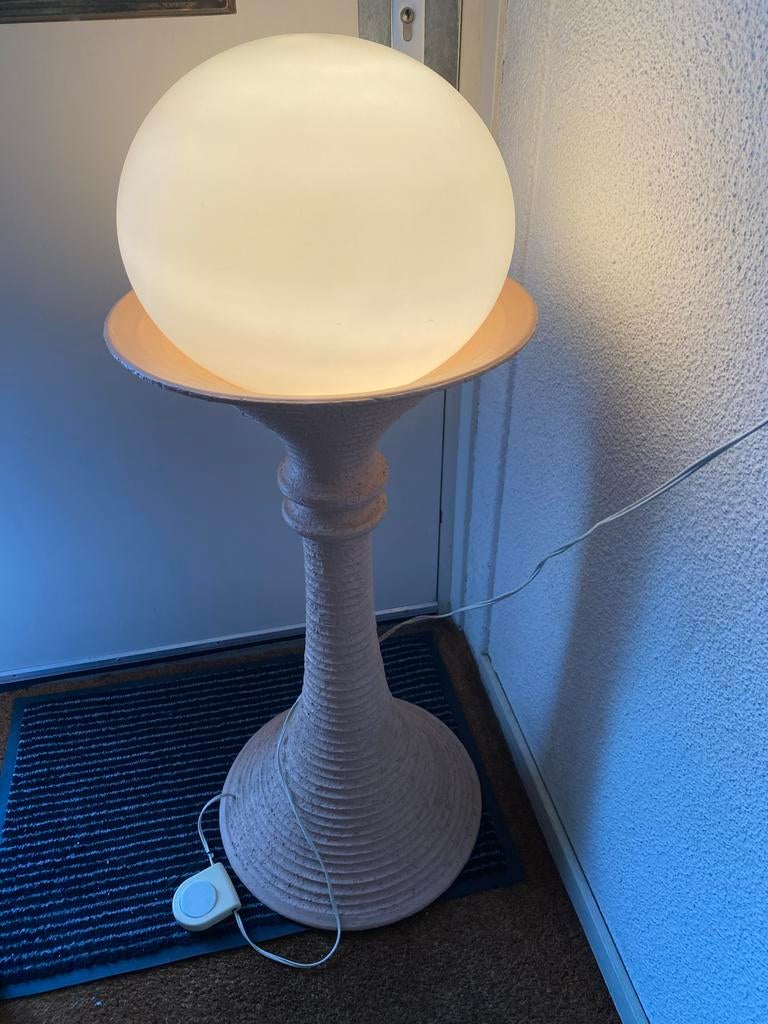 Doria vloerlamp - Keramiek met wit glazen bol, Ophalen, Gebruikt, Glas, 100 tot 150 cm