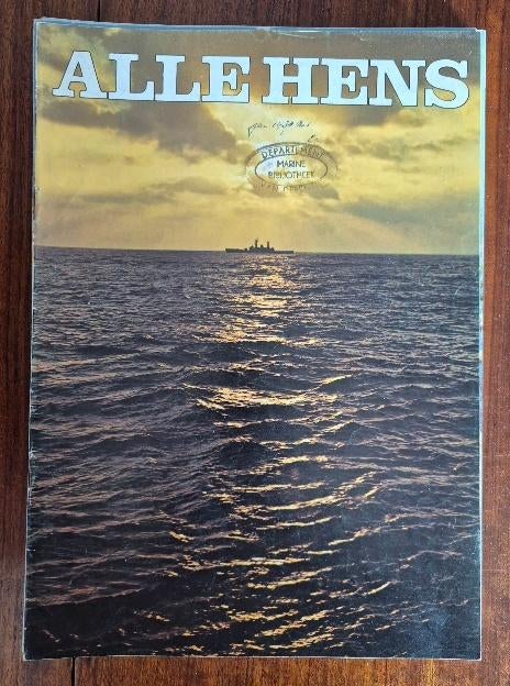 Alle Hens maandblad Koninklijke Marine 1971, Verzamelen, Militaria | Algemeen, Ophalen, Marine, Nederland, Embleem of Badge