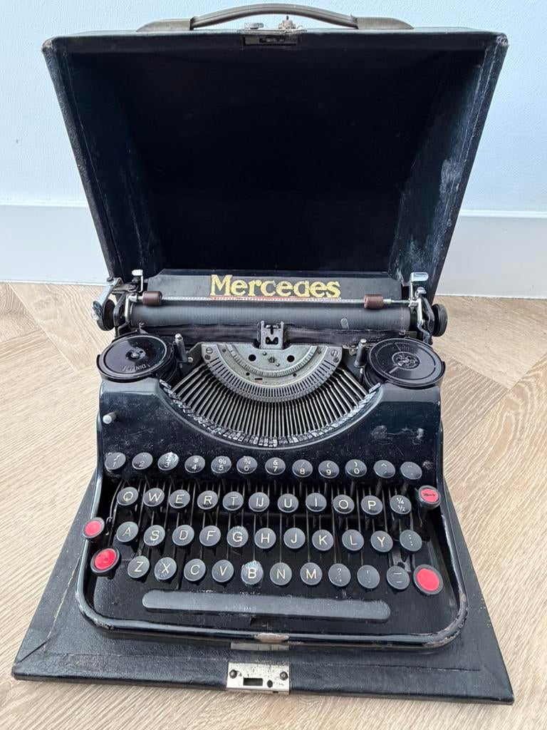 Vintage Mercedes typemachine met koffer – decoratief, Ophalen