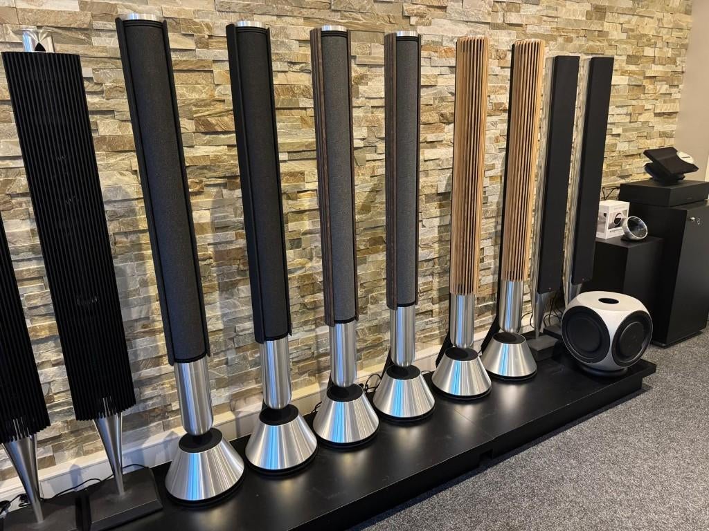 Beolab 28 (Alu/Dark Oak) B&O Bang en Olufsen, Info@bang-olufsen.dk, Zo goed als nieuw, 120 watt of meer, Bang & Olufsen Alle 1 / DK-7600 Struer / Denmark