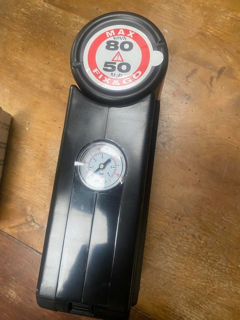 Compressor prijs notk, Auto diversen, Autogereedschap, Ophalen of Verzenden, Zo goed als nieuw