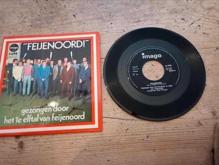 Vintage 1970 Feijenoord 1e Elftal incl Handtekeningen singl, Ophalen of Verzenden, Gebruikt