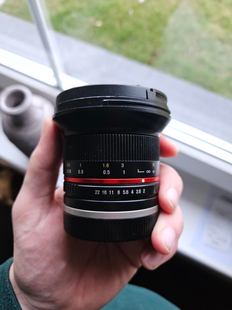 Samyang 12mm f2, Audio, Tv en Foto, Fotografie | Lenzen en Objectieven, Ophalen of Verzenden, Zo goed als nieuw, Groothoeklens