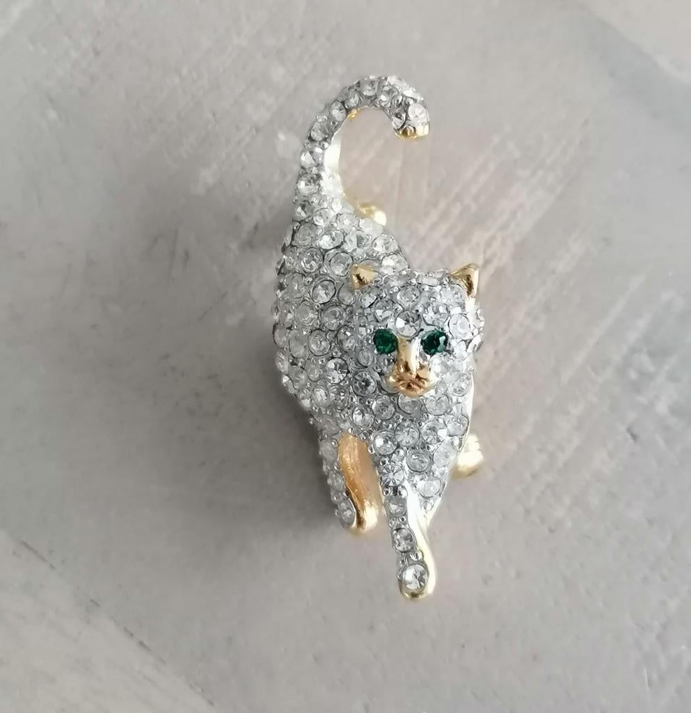 Mooie Gouden Kat broche met Kristal ingezet, Sieraden, Tassen en Uiterlijk, Broches, Met kristal, Overige materialen, Minder dan 4 cm