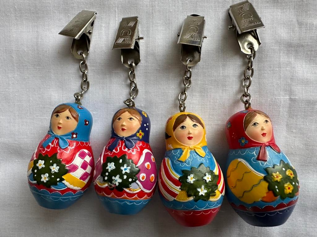 4 unieke Tafelkleedhangers, gewichten, Baboesjka, Matroesjka, Verzamelen, Ophalen of Verzenden, Nieuw
