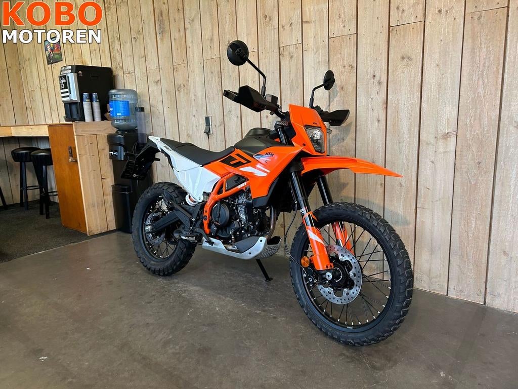 KTM 390 ENDURO R (bj 2026) - foto 2