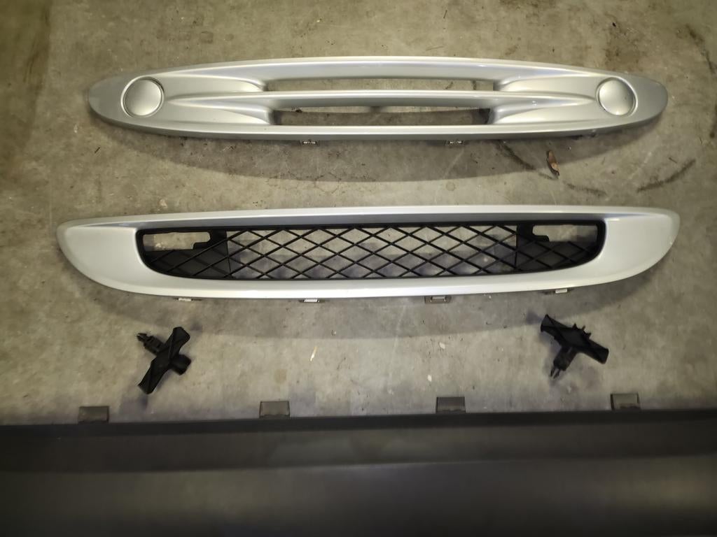 Smart Fortwo 451/ 450 Grill + Achterbumper 451, Auto-onderdelen, Carrosserie en Plaatwerk, Gebruikt, Ophalen of Verzenden, Bumper
