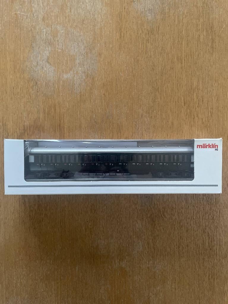 Märklin 43110 H0 Personenrijtuig van de DB, Wisselstroom, Ophalen of Verzenden, Märklin, Nieuw