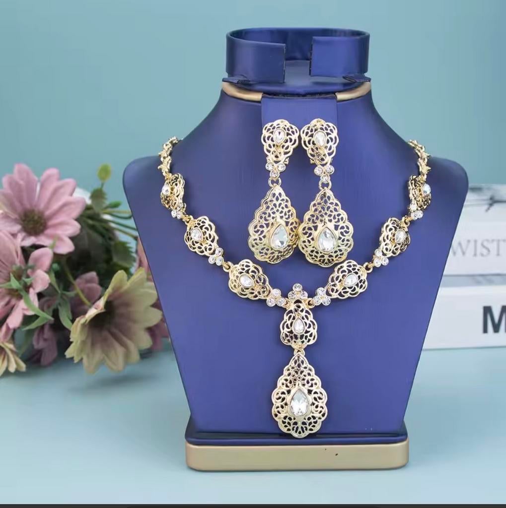 Marrokaanse sieraden set, Sieraden, Tassen en Uiterlijk, Kettingen, Nieuw, Overige materialen, Goud, Ophalen of Verzenden