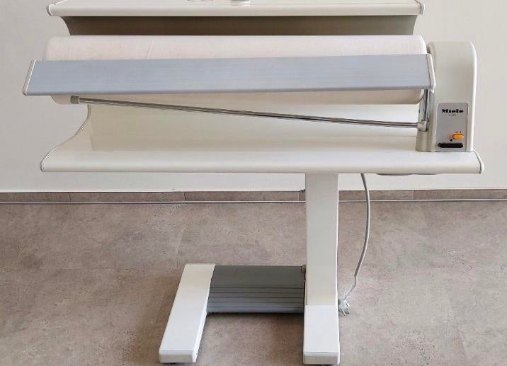 MIELE Strijkmachine Mangel Strijkrol izgst, Ophalen, Zo goed als nieuw