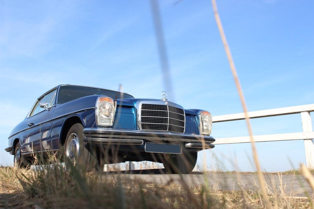 Mercedes-Benz w114 280 coupe  1970 Blauw, Automaat, Achterwielaandrijving, Beige, Blauw