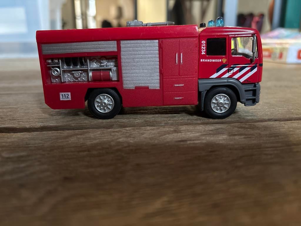Brandweerauto met geluid en licht, Ophalen of Verzenden, Gebruikt, Jongen of Meisje