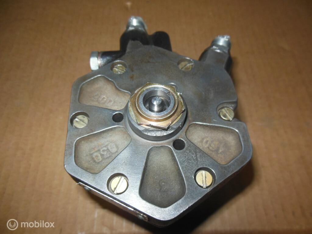 Brandstof / mengverdeler Porsche 911 2.7 / 2.7S, Auto-onderdelen, Brandstofsystemen, Ophalen of Verzenden, Gereviseerd, Porsche