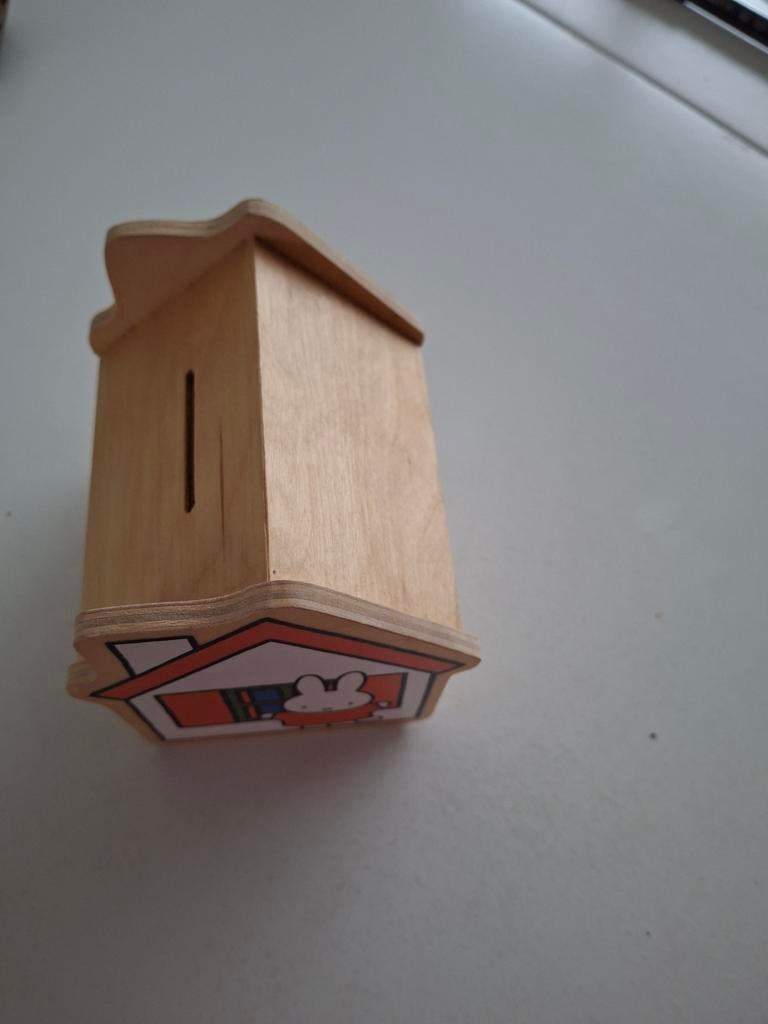 Spaarpot.  Nijntje., Verzamelen, Spaarpotten, Ophalen of Verzenden, Steen, Aardewerk of Keramiek, Dier