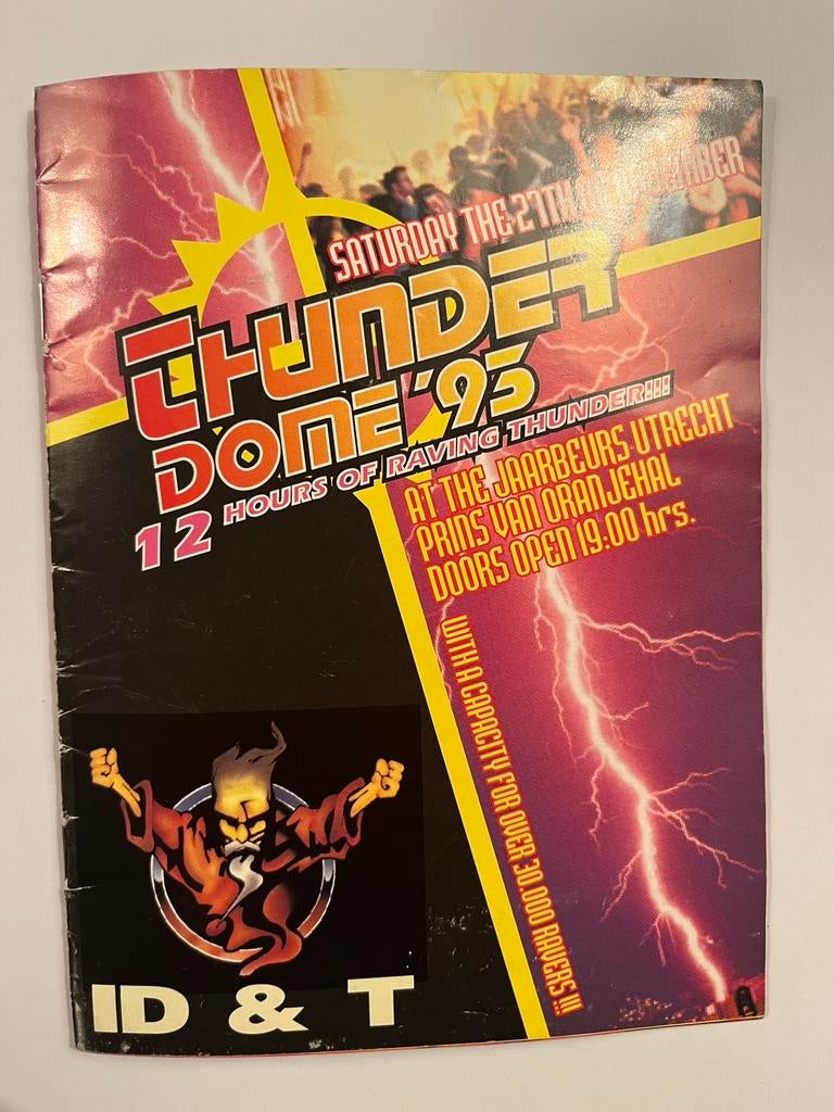 Thunderdome 1993 boekje gabber hardcore id&t, Ophalen of Verzenden, Gebruikt