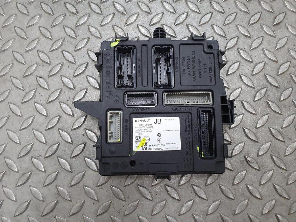 RENAULT CLIO COMPUTER ECU 2019, Auto-onderdelen, Elektronica en Kabels, Gebruikt, ARN erkend, Stiba lid, Erkend duurzaam, Ophalen of Verzenden