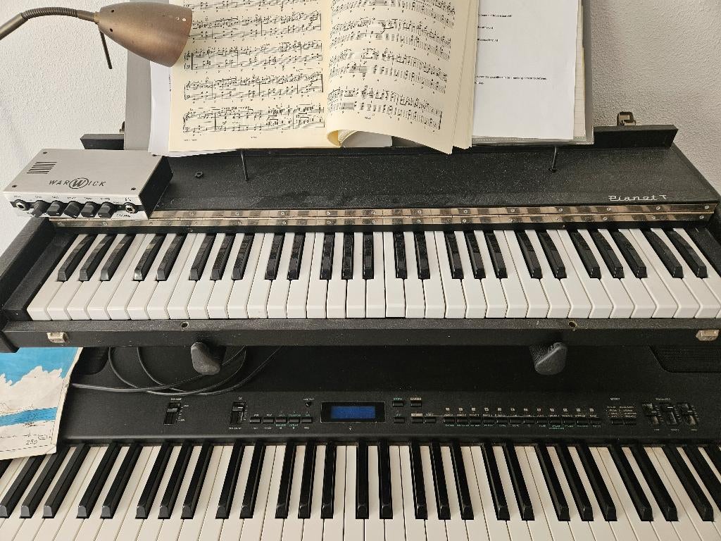 Pianet T Yamaha Ibanez Behringer HH -Pack deal- ook los!, Ophalen, Gebruikt