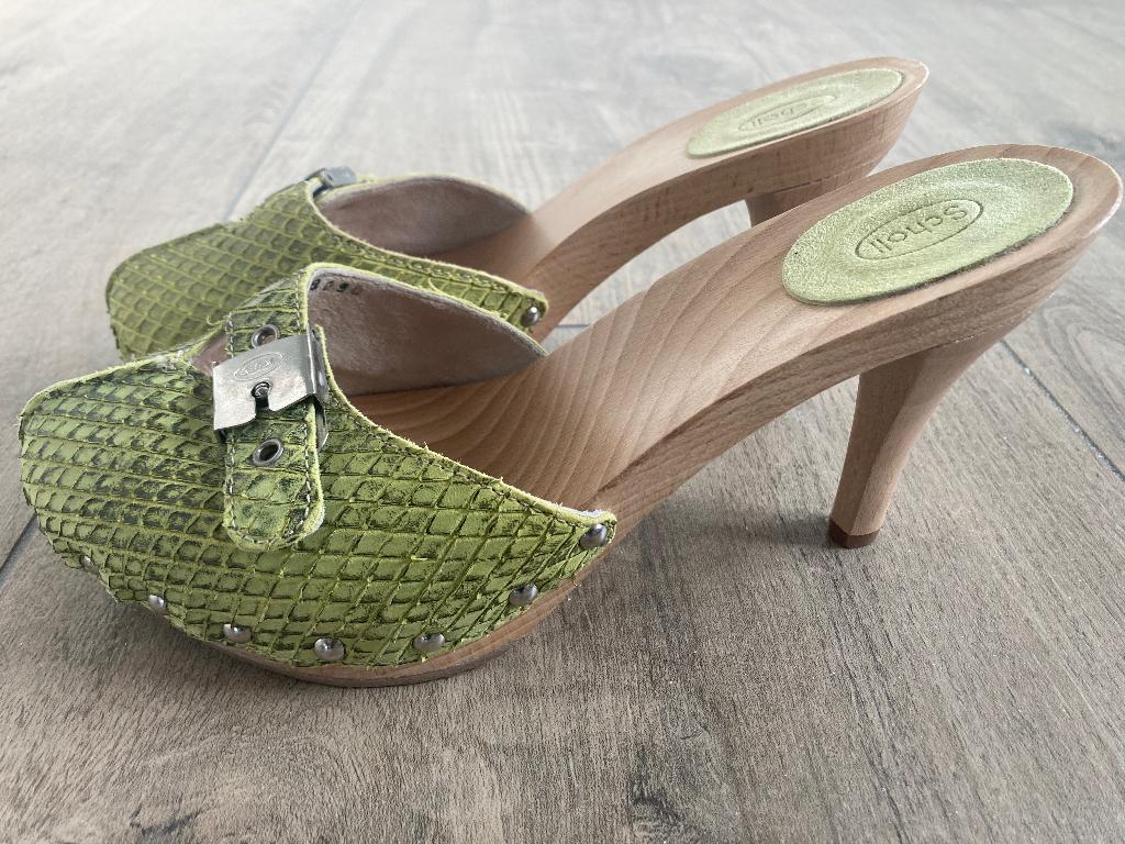 NIEUW!!!! Hoge groene lederen kleppers van Scholl mt 38, Kleding | Dames, Schoenen, Scholl, Nieuw, Groen, Sandalen of Muiltjes