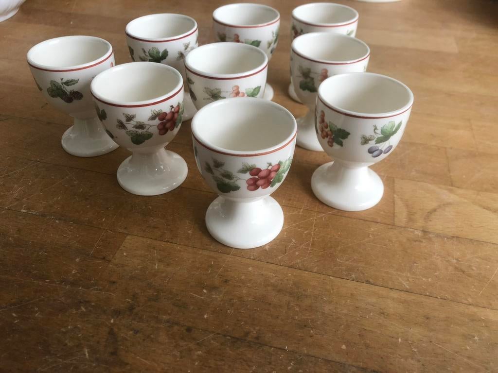 Wedgwood provence eierdopjes 12x, Overige typen, Ophalen of Verzenden, Zo goed als nieuw, Wedgwood