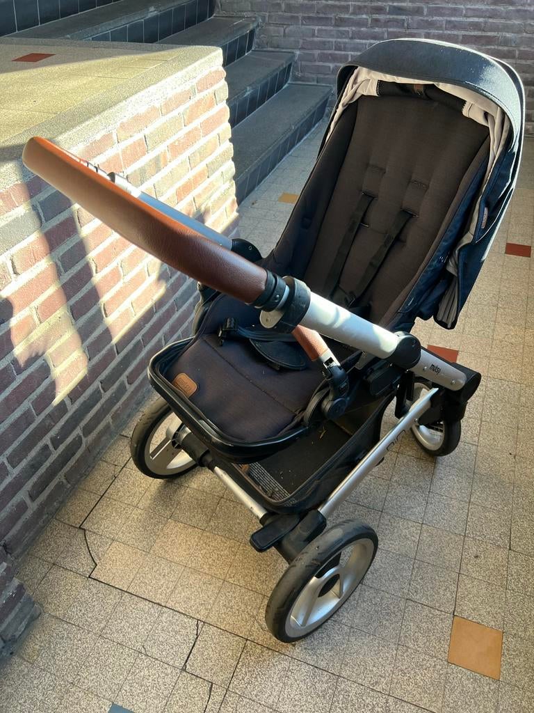 Mutsy Nio kinderwagen/buggy, Ophalen, Gebruikt, Overige merken, Verstelbare rugleuning