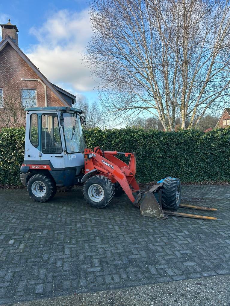 Kubota R420 shovel /loader, Zakelijke goederen, Machines en Bouw | Kranen en Graafmachines, Ophalen, Wiellader of Shovel