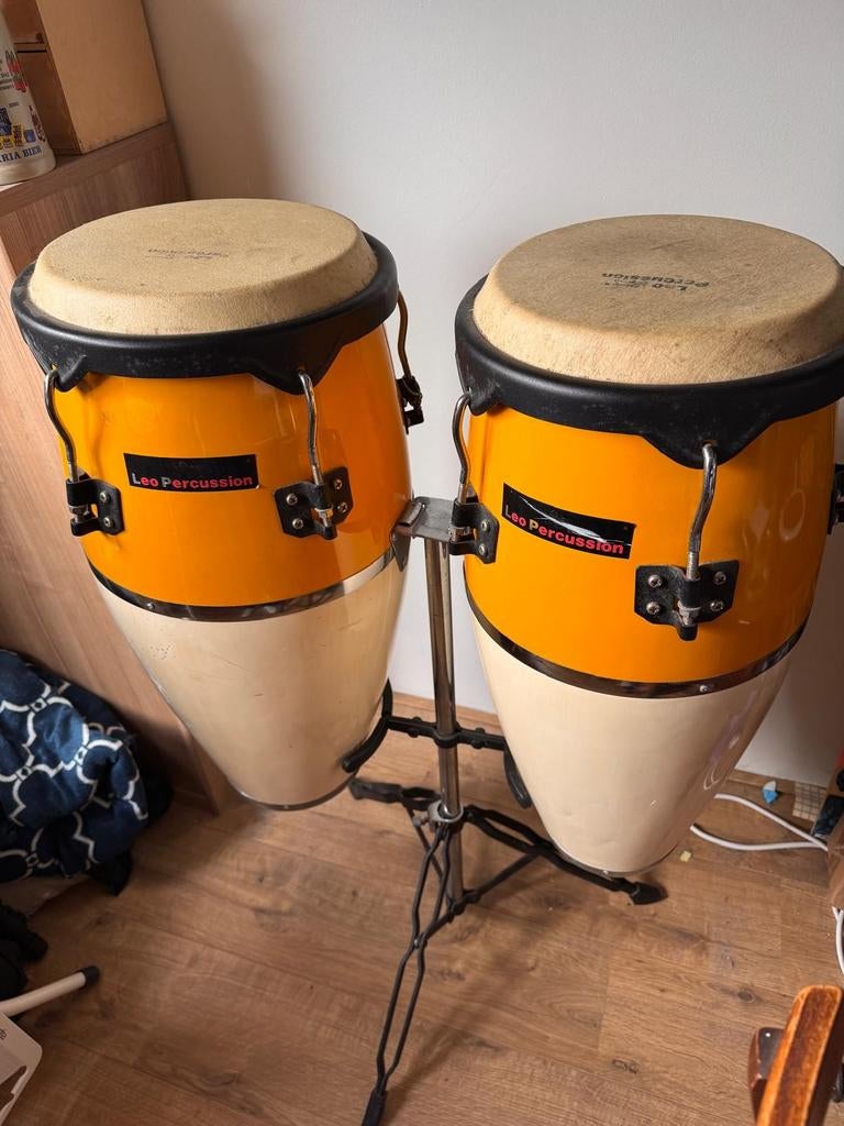 2 conga's met standaard, Muziek en Instrumenten, Percussie, Ophalen, Gebruikt, Trommel