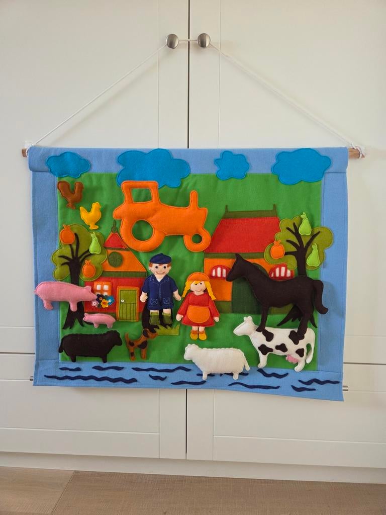 Vilten Boerderij Wandkleed met boerderij dieren en figuren., Ophalen of Verzenden, Zo goed als nieuw, Ontdekken