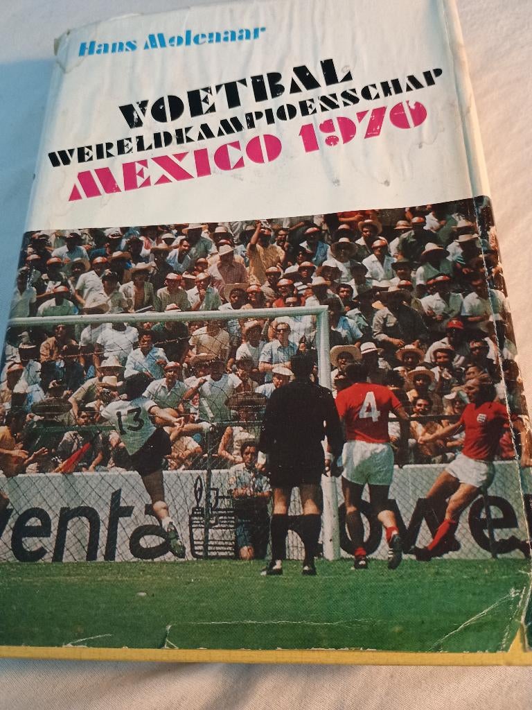 Voetbal Hans molenaar, Gelezen, Hans molenaar, Ophalen of Verzenden, Balsport