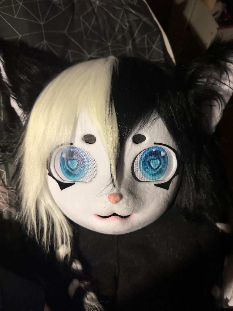 Mass produced kigurumi fursuit, Hobby en Vrije tijd, Kostuums, Theaterbenodigdheden en LARP, Ophalen of Verzenden, Zo goed als nieuw