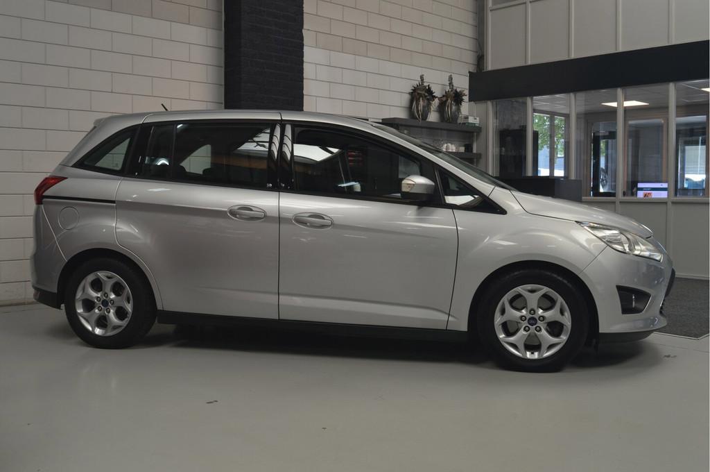 Ford Grand C-Max 1.0 Lease Trend // AIRCO // CRUISE // NAVI, Voorwielaandrijving, Gebruikt, Origineel Nederlands, Handgeschakeld