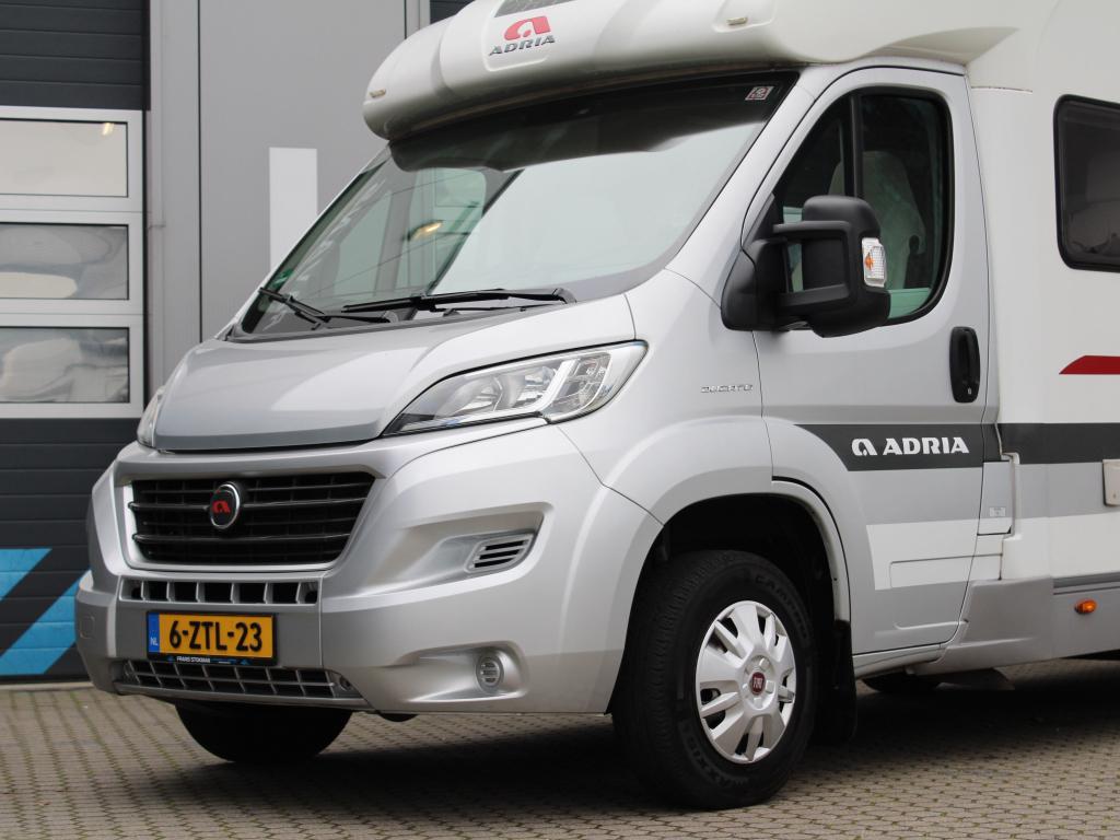 Adria Compact SL Enkele bedden | Bearlock, Caravans en Kamperen, Campers, Ringverwarming, Fiat, Bedrijf, Tot en met 3