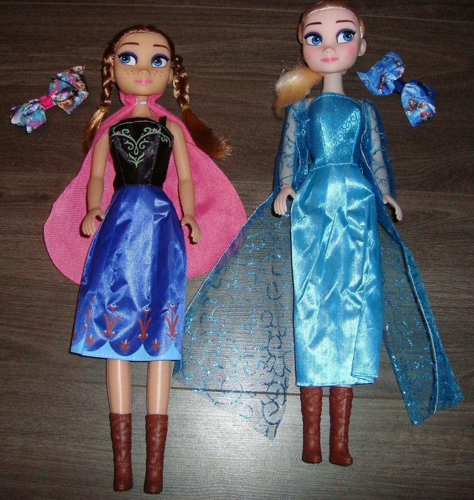 ELSA & ANNA pop 42cm Frozen € 17,50 p/st. + gratis haarspeld, Verzamelen, Poppen, Nieuw, Pop, Verzenden