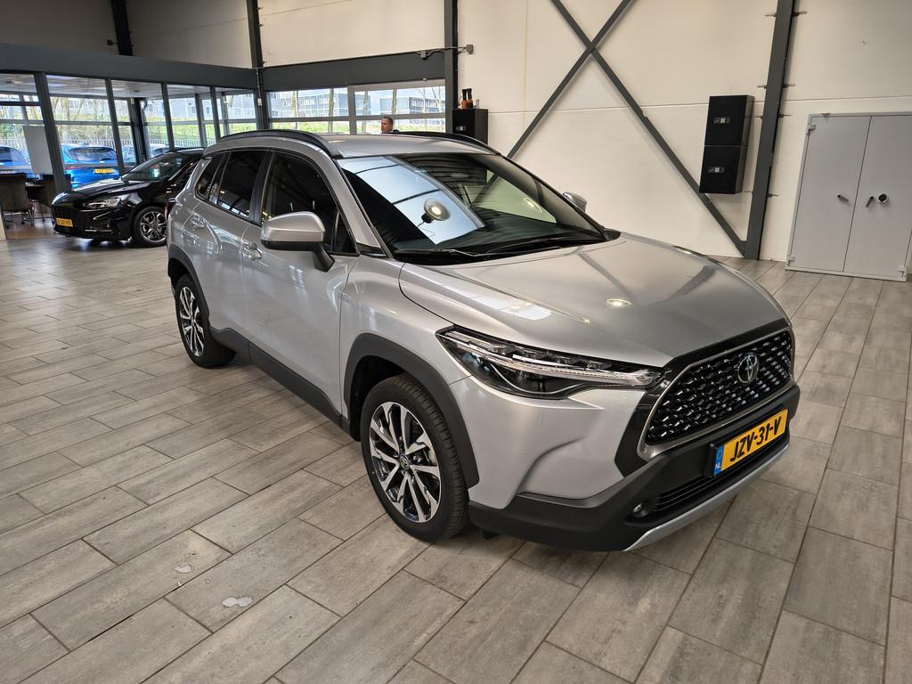 Toyota Corolla Cross Hybrid 140pk Dynamic | Adapt. Cruise |, Stof, Gebruikt, 4 cilinders, Bedrijf