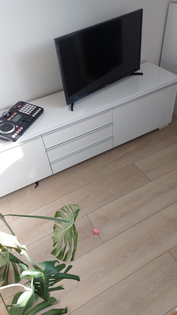 IKEA Besta Burs TV-meubel hoogglans wit, Ophalen, Kunststof, Gebruikt, 150 tot 200 cm
