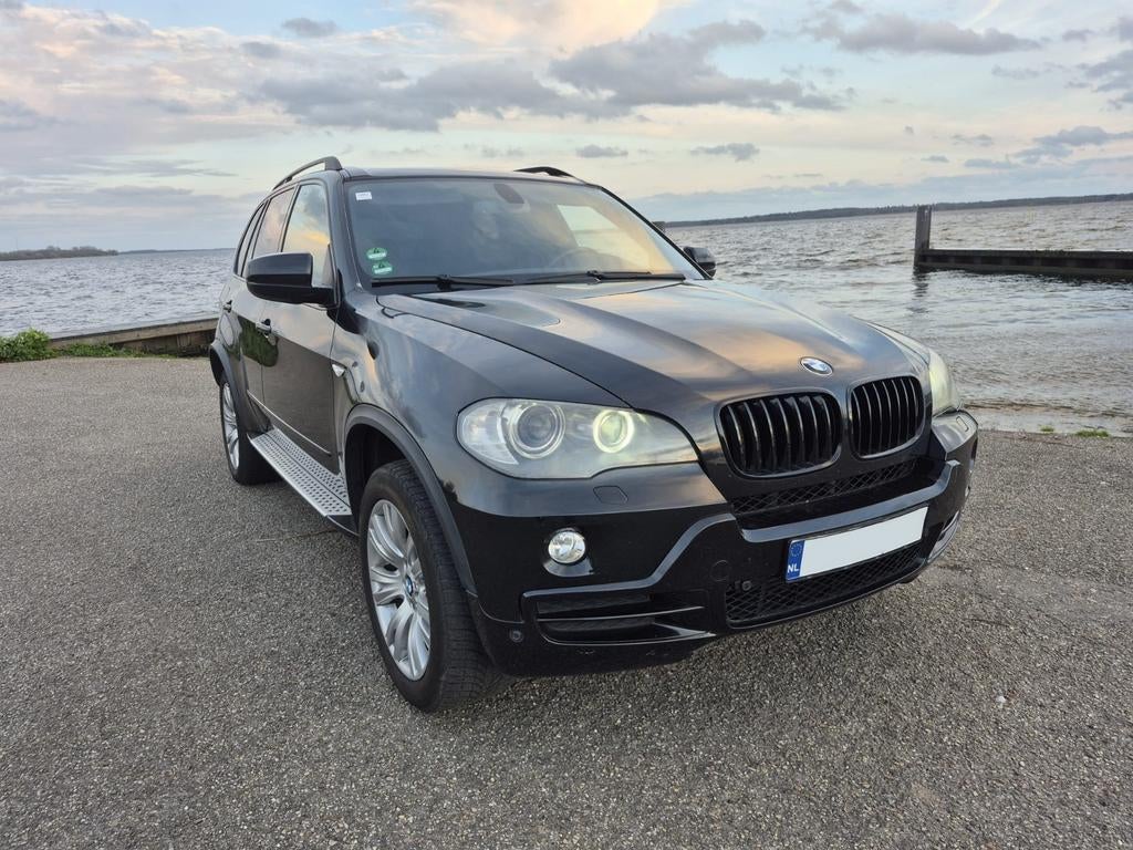 BMW X5 3.0d xDrive M-Sport Shadowline GOED ONDERHOUDEN AUTO, 2993 cc, 255 €/maand, 2080 kg, Zwart