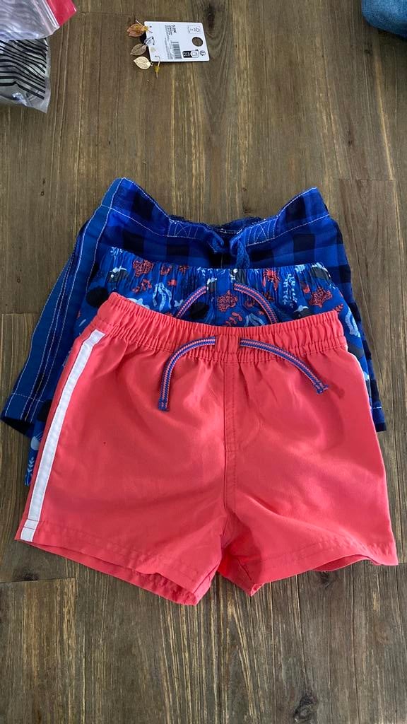 3 zwembroekjes jongens maat 74 en 80, Ophalen of Verzenden, Zo goed als nieuw, Maat 74, Zwembroek