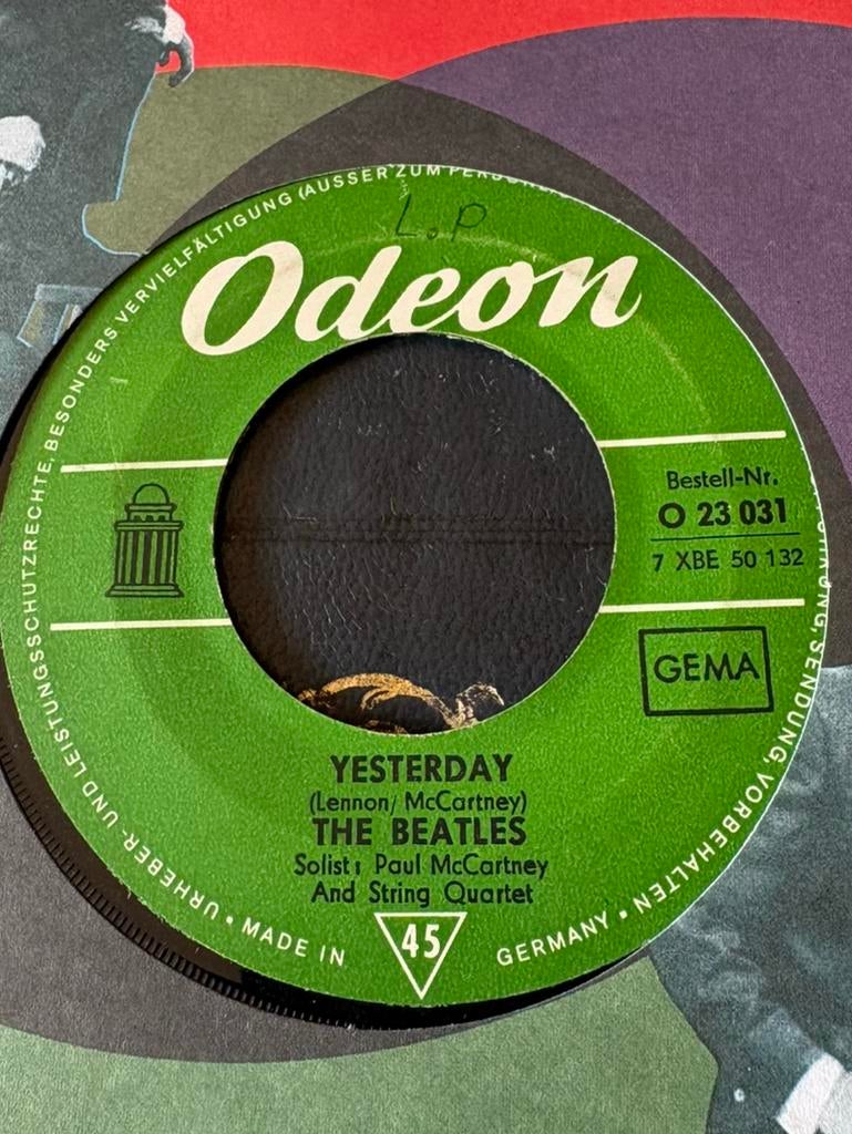 The Beatles - Yesterday/Act naturally, Cd's en Dvd's, Vinyl Singles, Ophalen of Verzenden, Zo goed als nieuw