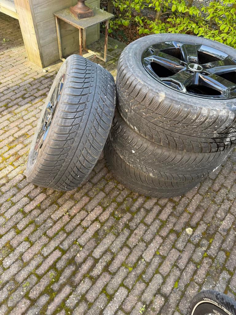 Winterbanden met velgen Audi Q2 17 inch, Auto-onderdelen, Banden en Velgen, Ophalen, Banden en Velgen, 17 inch, Winterbanden