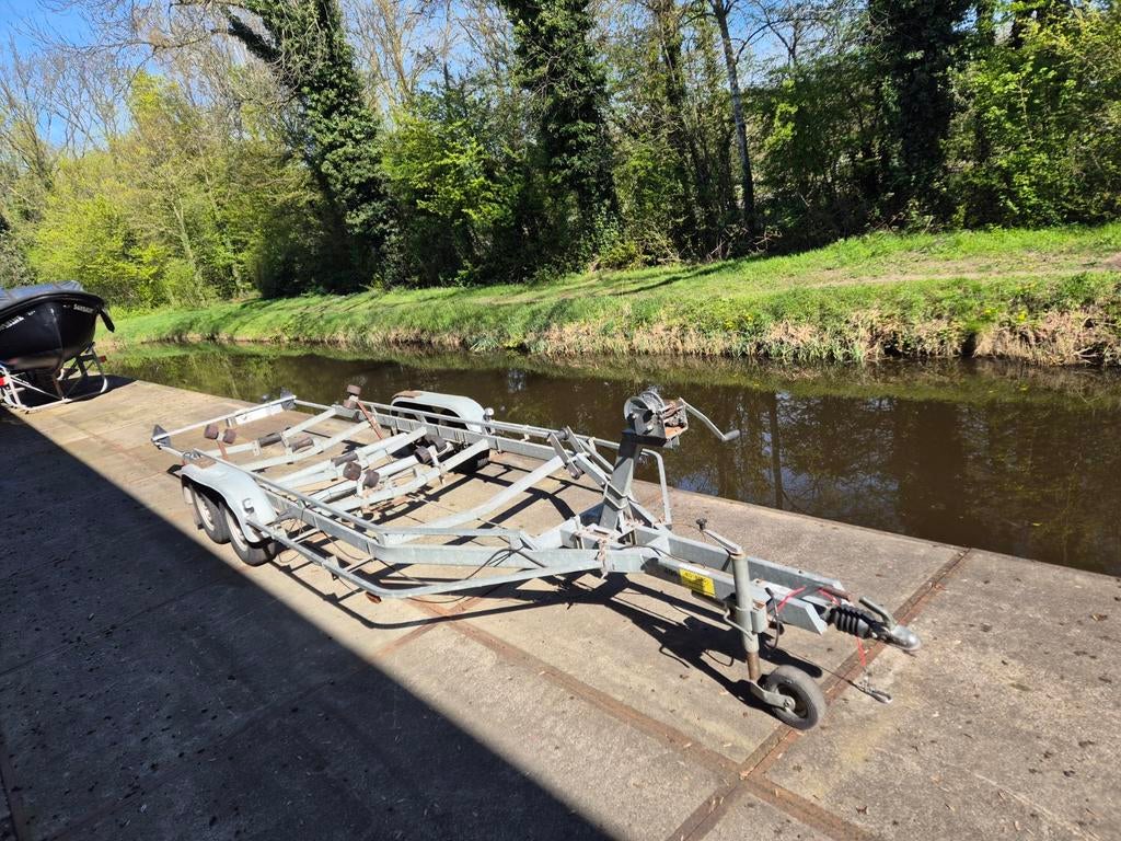 Boottrailer Freewheeler geschikt voor diverse boten, Watersport en Boten, Boottrailers, Ophalen, Minder dan 1500 kg, Gebruikt