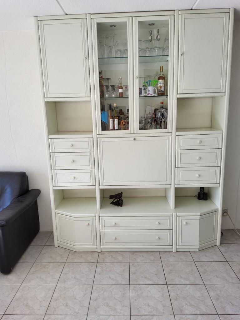 Witte massief essenhouten buffetkast, Huis en Inrichting, Kasten | Boekenkasten, Ophalen, Gebruikt, Met deur(en), 200 cm of meer