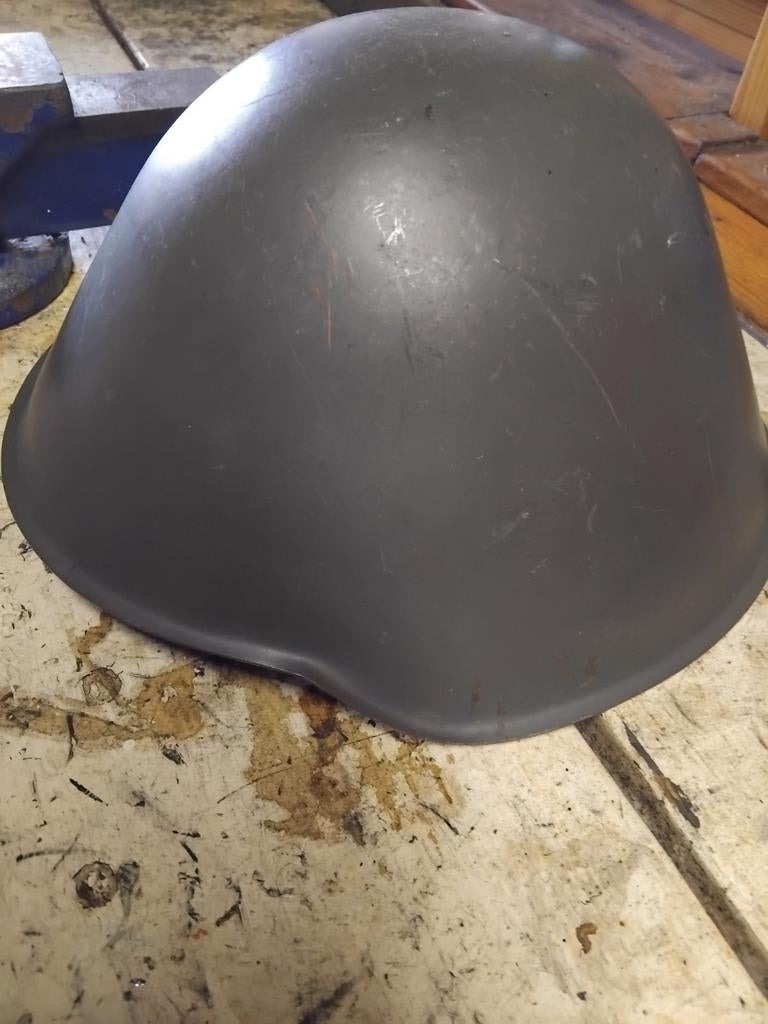 Duitse NVA helm koude oorlog, Ophalen of Verzenden