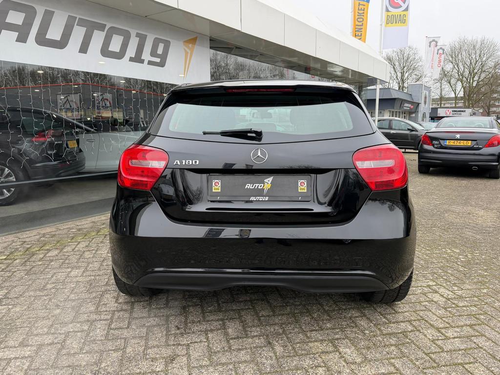 Mercedes-Benz A-klasse 180, Auto's, Mercedes-Benz, Voorwielaandrijving, Stof, Gebruikt, 1595 cc