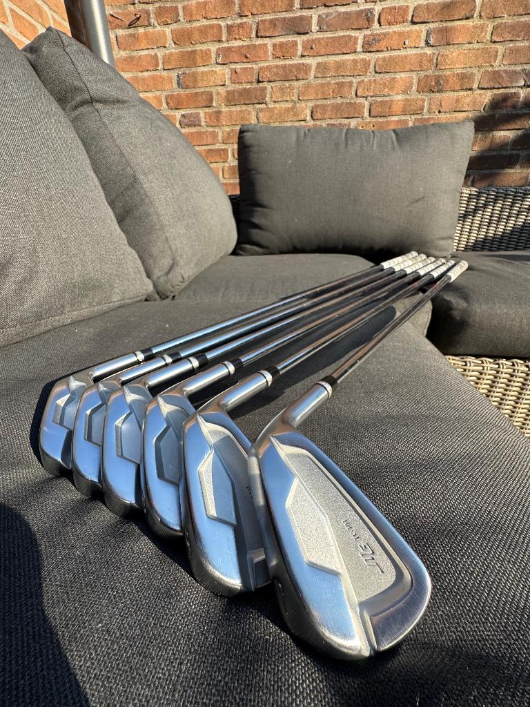 Miura TC-101 Forged ijzerset, Ophalen of Verzenden, Nieuw, Set, Overige merken