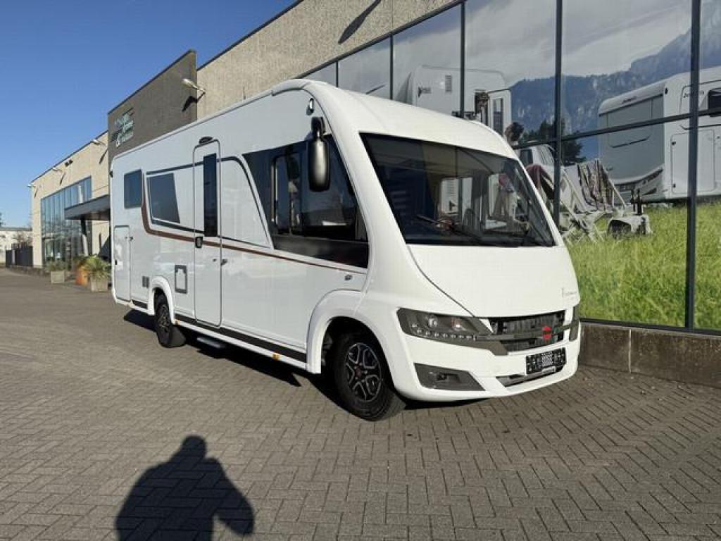 Bürstner Lyseo I AANBIEDING!, Airbags, Ringverwarming, Dakluik, Afzuigkap