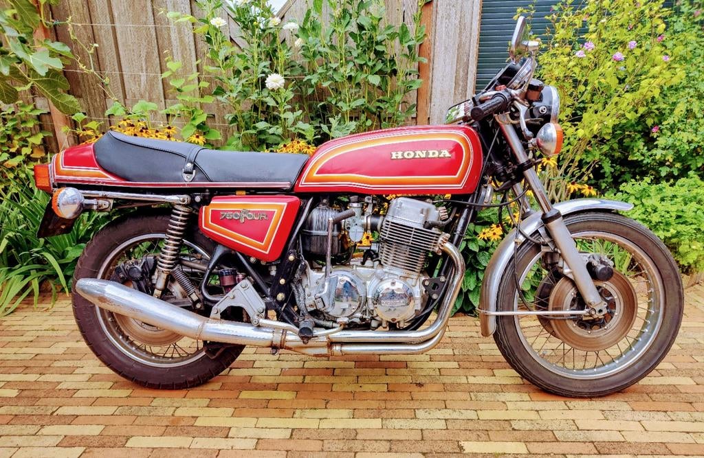 Honda CB750 FOUR F1 1976, Motoren
